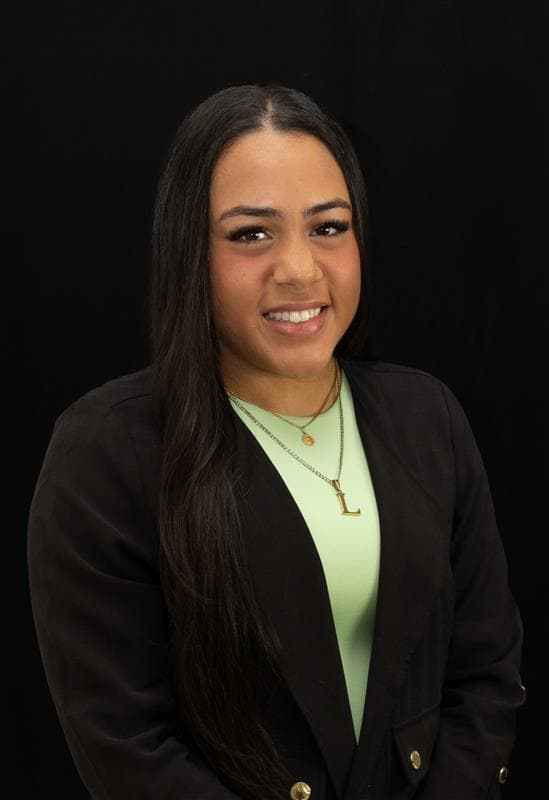 Lizbeth Arias headshot